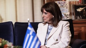 Στη στέψη του βασιλιά Κάρολου η Κατερίνα Σακελλαροπούλου