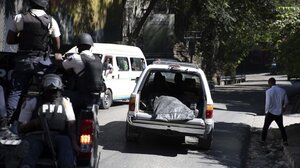 Μεξικό: 22 πτώματα σε μυστικούς ομαδικούς τάφους κοντά στα βόρεια σύνορα
