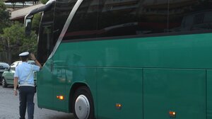 Αναστάτωση από καπνούς σε πούλμαν που μετέφερε μαθητές στο Σπαθοβούνι