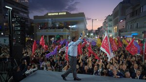 Τελικά τι κόσμο μάζεψε χθες ο ΣΥΡΙΖΑ στην πλατεία;