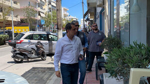 Επιχειρηματίες & κάτοικοι στην 62 Μαρτύρων «αγκάλιασαν» τον Μ. Σενετάκη 