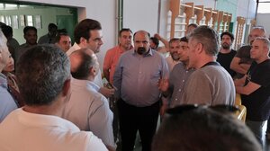 Ο Πιερρακάκης και δύο ξεχωριστοί άνθρωποι στο Αρκαλοχώρι!