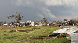 Ανεμοστρόβιλος σαρώνει την πόλη Πέριτον στο Τέξας - Υπάρχουν νεκροί 