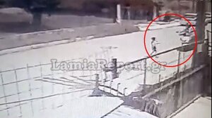 Λαμία: Βρέθηκε ο οδηγός του δικύκλου που παρέσυρε και εγκατέλειψε 5χρονο αγόρι