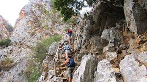 Πεζοπορία στο φαράγγι Ρόζας κι Εμπασας Ηρακλείου