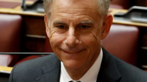 Σπύρος Πνευματικός: Συγγνώμη ζητά μετά τη δήλωση για τους καρκινοπαθείς