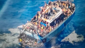 Εννέα συλλήψεις για το ναυάγιο στην Πύλο