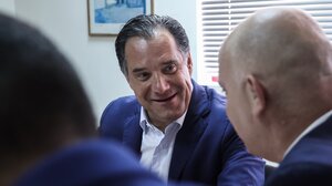 Το ΚΚΕ για την επίσκεψη Άδωνι Γεωργιάδη στις υπηρεσίες του ΕΦΚΑ