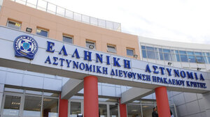 Σύσκεψη των διοικητών υπηρεσιών της ΕΛ.ΑΣ. με τον υφυπουργό Προστασίας του Πολίτη