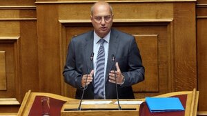 Τηλεφωνική επικοινωνία του Γιάννη Οικονόμου με τον πατέρα του Μιχάλη Κατσούρη