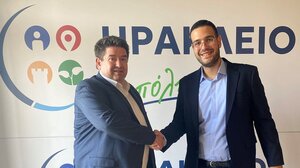 Υποψήφιος με τον συνδυασμό του Μιχάλη Καραμαλάκη, ο Χρήστος Σμαραγδάκης