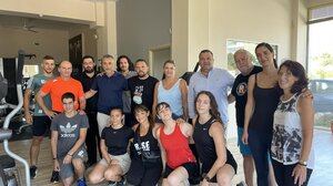 Επίσκεψη Πιτσικάκη στο δημοτικό γυμναστήριο Μαλεβιζίου 