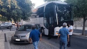 Παρκάρω όπου βρω και ούτε γάτα ούτε ζημιά