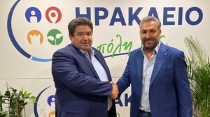 Ο Δράκος Μαρής στο πλευρό του Μιχάλη Καραμαλάκη