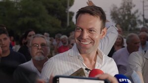 Yπέρ του Στέφανου Κασσελάκη ο ναύαρχος Ευάγ. Αποστολάκης