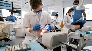 Οδοντιατρική Κλινική του Ευρωπαϊκού Πανεπιστημίου Κύπρου: Εκεί όπου η γνώση συναντά την κλινική εφαρμογή στους ασθενείς 