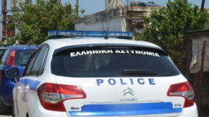 Διαπληκτίστηκε με 33χρονο πήγε στο σπίτι του, τον πυροβόλησε και τον σκότωσε 