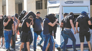 Μιχάλης Κατσούρης: Συνελήφθησαν εννέα χούλιγκαν της Ντιναμό Ζάγκρεμπ για τη δολοφονία στη Νέα Φιλαδέλφεια