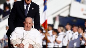 Πάπας Φραγκίσκος: Οι μετανάστες αντιμετωπίζονται με τρομερή έλλειψη ανθρωπιάς