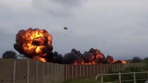 Τραγωδία στην Ιταλία: Συνετρίβη ακροβατικό αεροσκάφος - Σκοτώθηκε 5χρονη!