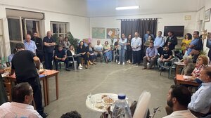 Επαφές του Γιάννη Μαλανδράκη στο Κολυμπάρι