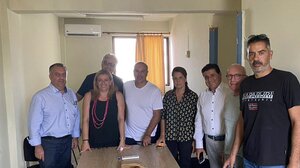 Με τους εμπόρους της Λ. Καλοκαιρινού η Μαρία Καναβάκη