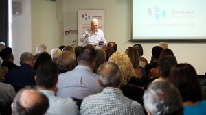 Χαμόγελα και ενθουσιασμός στη συνάντηση των υποψηφίων της παράταξης «Δικαίωμα στην Πόλη»