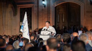 Ολόκληρη η ομιλία του Μιχάλη Καραμαλάκη στην πλατεία Αγίου Τίτου 