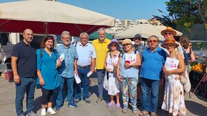"Λαϊκή Συσπείρωση" Ηρακλείου -Περιοδεία στη λαϊκή αγορά Πατελών