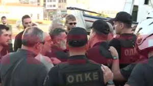 Kακοκαιρία Daniel - Βόλος: Μεγάλη ένταση έξω από το δημαρχείο με εξοργισμένους πολίτες