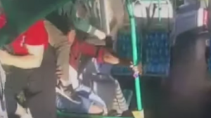 Τουρκία: Σοκαριστικό τροχαίο - Οι επιβάτες εκτινάχθηκαν από τις θέσεις τους!