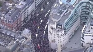 Διαδήλωση υπέρ των Παλαιστινίων στο κέντρο του Λονδίνου