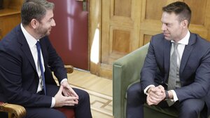 Δημοσκόπηση GPO: Ισχυροποιεί τη δεύτερη θέση το ΠΑΣΟΚ