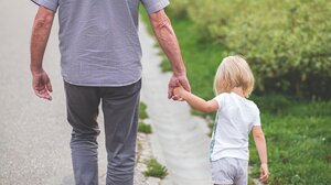 Επίδομα παιδιού: Κλείνει η πλατφόρμα του ΟΠΕΚΑ για τις αιτήσεις – Πότε θα καταβληθεί