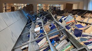 Δικαστήρια Ευελπίδων: Ράφια με δικογραφίες καταπλάκωσαν υπαλλήλους