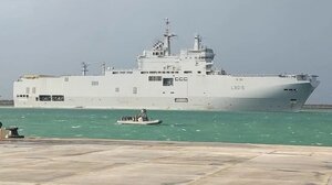 Έφτασε στην Αίγυπτο το γαλλικό πλωτό νοσοκομείο Dixmude για τους τραυματίες από τη Γάζα