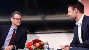 Πήγε στην παρουσίαση του βιβλίου που τον αφορούσε, μίλησε κι έφυγε ξαφνικά!