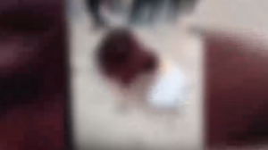 Περιστέρι: Άγριος ξυλοδαρμός 14χρονης -Τουλάχιστον 20 παιδιά κοιτούσαν και κατέγραφαν!