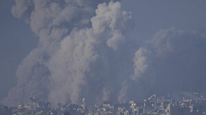 Γάζα: Περίπου 18.000 Παλαιστίνιοι νεκροί και 49.500 τραυματίες από τις επιθέσεις των Ισραηλινών στην Γάζα