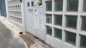 Γυναικοκτονία στη Σαλαμίνα: Τη σκότωσε και πήγε για καφέ με φίλους του στο Κερατσίνι