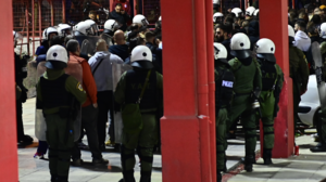 Εισαγγελική παρέμβαση για τα επεισόδια στον Ρέντη και τον σοβαρό τραυματισμό αστυνομικού