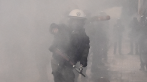 Κυβέρνηση - Χούλιγκανς, σημειώσατε 2!