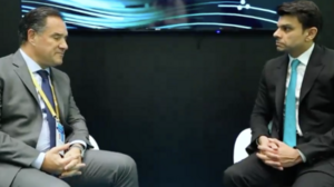 Τα αλλάζει ο υπουργός Εργασίας του Πακιστάν για τους μετανάστες