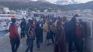 Στέλνουν αβέρτα τα κυκλώματα στην Κρήτη και "πίσω περιμένει …λαός"