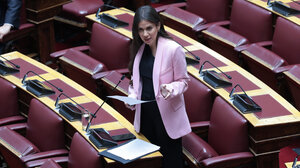 Ελένη Βατσινά: Υποσχέσεις... στον αέρα για το Γυμνάσιο και Λύκειο Τυμπακίου