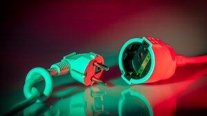 Περαιτέρω μείωση στα τιμολόγια ρεύματος, για το Μάρτιο, από τη ΔΕΗ	