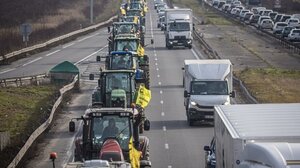 Οι αγρότες επιστρέφουν με τα τρακτέρ τους στις Βρυξέλλες για να διαδηλώσουν