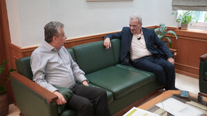 Συνάντηση Περιφερειάρχη Κρήτης με τον Δήμαρχο Ηρακλείου