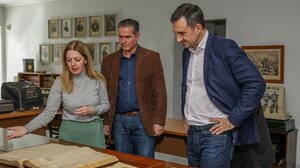 Στο Μουσείο Τύπου της ΕΣΗΕΠΗΝ Αλ. Χαρίτσης και Α. Σπυρόπουλος