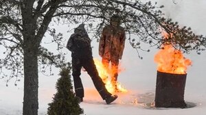 Παιδιά μαθαίνουν γιατί δεν παίζουμε με τη φωτιά...